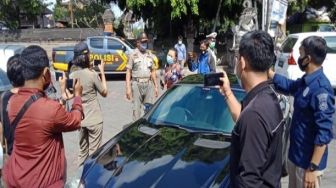 Terjaring Razia Masker, Begini Reaksi Oknum Anggota DPRD Gianyar