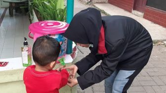 Mahasiswa PMM UMM Giat Ajarkan Penerapan Protokol Kesehatan pada Anak