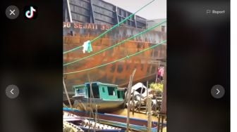 Viral Video Kapal Tongkang Tabrak Perahu dan Rumah Nelayan, Warga Histeris