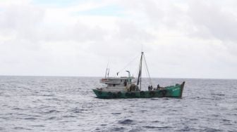 TNI AL Tangkap 2 Kapal Berbendera Vietnam di Laut Natuna Utara