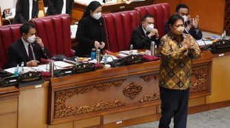 Rezim Jokowi Dicap Neo Orba, FRI: Pertontonkan Skandal Besar UU Ciptaker