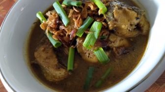 Rindu Masakan Rumahan? Yuk, Coba Resep Gabus Pucung Khas Betawi