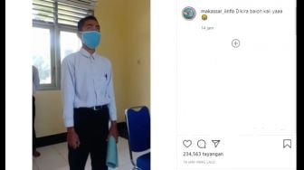 Waduh! Viral Pria Nyanyi Lagu Garuda Pancasila Nyasar ke Balonku Ada Lima