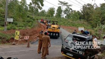 Melihat Jalan Baru di Lokasi Pergerakan Tanah Kertaangsana Sukabumi
