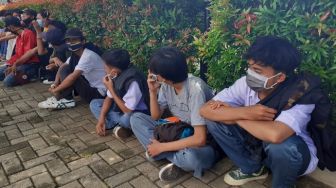 Hendak Ikut Demo UU Cipta Kerja, Pelajar SMK di Bogor Bawa Jimat