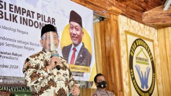 Presiden PKS Desak Jokowi Cabut UU Ciptaker Jika Benar Peduli Nasib Pekerja