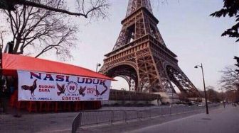 Ramai Ajakan Pindah Negara, Gambar Warung Pecel Lele di Paris Viral