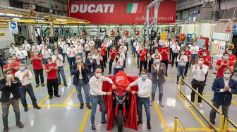 Ducati Lebih Tertarik Bahan Bakar Sintetis, Daripada Motor Listrik
