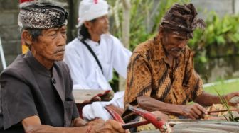 Bukan Sekadar Ikat Kepala dari Bali, Ternyata Begini Nilai Filosofi Udeng
