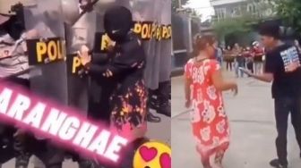 Dibuang Sayang, 4 Aksi Viral Emak-emak di Demo UU Bikin Geleng Kepala Coyy!