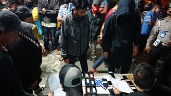 Mahasiswa Ditahan Lebih dari 24 Jam, BEM Jemput Mahasiwa di Kantor Polisi