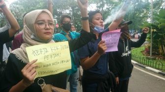 Imbau Mahasiswa Tidak Demo, Kemendikbud: Kalau Harus Turun Jangan Anarkis