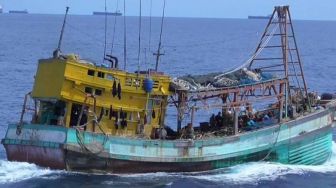 Kapal Asing Ilegal Ditangkap Diduga Diperjualbelikan, Komjak Belum Tahu