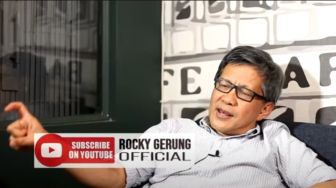 Soroti Persidangan HRS, Rocky Gerung: Dia Jadi Umpan Rezim yang Panik