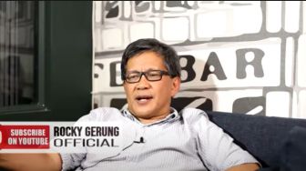 Sandiaga Dukung Wakaf Uang, Rocky: Menteri Ekonomi Kreatif Nggak Kreatif?