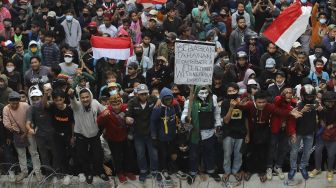 Beredar Pesan Berantai Camat Setu Tangsel Imbau Pelajar Tak Ikut Demo Besok