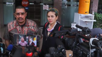 Nikita Mirzani Terseret Isu Penganiayaan Isa Zega, Pengacara Bungkam