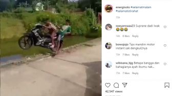 Niatnya Mau Freestyle, 2 Bocah Ini Berakhir Basah Kuyup Terjun ke Sungai