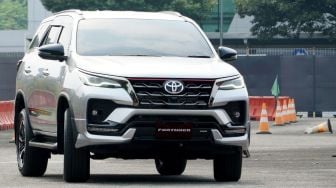 Best 5 Oto: Launching New Toyota Fortuner-Kijang Innova, Edukasi Jalan Tol