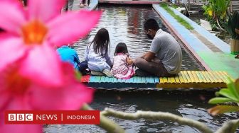 Dulu Penuh Sampah, Sungai Ini Kini Disulap Jadi Habitat Ikan Berair Jernih