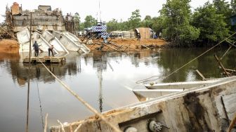 Jembatan Gantung di Pangkalpinang Ambruk, Begini Penampakannya