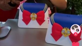 Gemas! Popcorn Dikemas dalam Tas Sailor Moon, Harganya Bikin Melongo