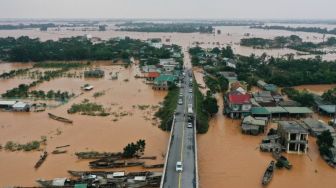 Badai Molave Hantam Vietnam, 25 Orang Tewas dan Puluhan Hilang