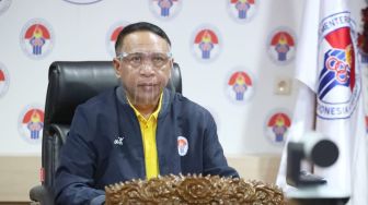 Menpora Tinjau Kesiapan Stadion Si Jalak Harupat Jelang Piala Dunia U-20