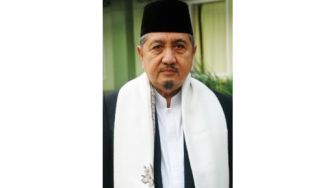 KH Syukri Zarkasyi Tutup Usia, Khofifah: InsyaAllah Khusnul Khotimah!