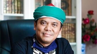 Gus Nur Sumpahi Virus Corona Serbu Istana: Orangnya Punya Energi Jahat