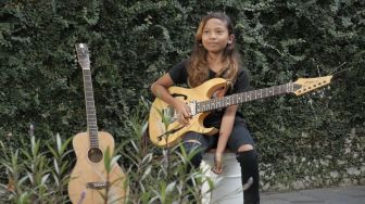 Mengenal Marsha, Gitaris  Cilik yang Mahir Mainkan Lagu Guns N' Roses