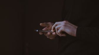 Inilah Alasan Mengapa Anda Harus Simpan Nomor Panggilan Polri 110 Sekarang Juga!