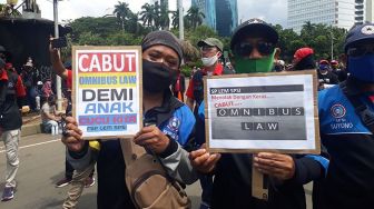 Buruh Kecewa ke Jokowi, Minta UU Cipta Kerja Dicabut