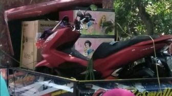 Seserahannya Honda PCX, Kakek 71 Tahun Ini Nikahi Gadis 18 Tahun