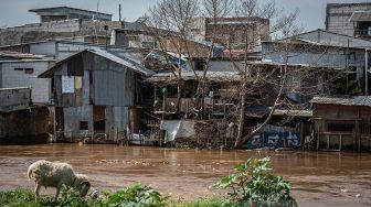 Sebanyak 300 Bangunan di Bantaran Sungai di Kota Bandung Bakal Dibongkar Guna Reduksi Potensi Banjir
