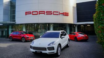 Cars &amp; Coffee, Acara Seru Bagi Penggemar Porsche di Surabaya