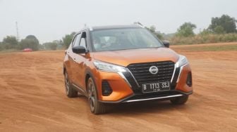 Sensasi Berkendara Mobil Listrik Nissan Kicks e-Power