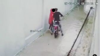 Lirik Kanan Kiri, Sejoli Lakukan Hal Tak Senonoh Tak Tahu Ada CCTV