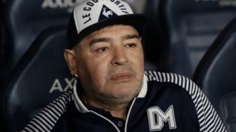 Panik Pengawal Pribadi Tertular COVID-19, Maradona Isolasi Diri