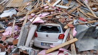 Tengah Naik Mobil dan Terjadi Gempa Bumi, Hindari Risiko Terjebak dalam Kabin