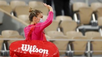 Jalani Pemulihan, Simona Halep Lewatkan Sisa Turnamen Musim Ini