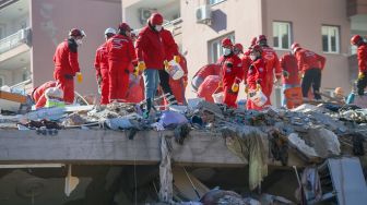 Proses Pencarian Korban Gempa Bumi di Turki Masih Berlanjut