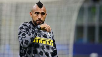 Klarifikasi Arturo Vidal usai Tertangkap Kamera Cium Logo Juventus