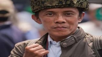 Gubernur Riau Ogah Naikkan UMP, Masril: Mana Janji-Janji Kampanyenya?