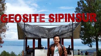 Pesona Geosite Sipinsur: Potensi Destinasi Unggulan Kelas Wahid