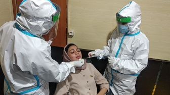 Satgas Covid-19 Lebak Keliling 28 Kecamatan Lakukan Swab Tes
