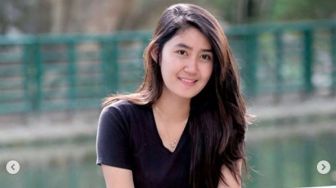 Viral Penjual Gorengan Cantik di Jogja, Warganet: Jadi Pengen Nafkahin