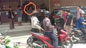 Viral Emak-Emak Nekat Beraksi Lagi Jual Emas Palsu, Ini Tampangnya