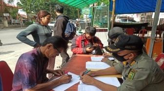 Puluhan Pengendara Terjaring Razia PHB di Jalan Imam Munandar