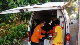 Tinggalkan Motor dan Sandal di Pantai Batu Belig, Pria Ditemukan Tewas